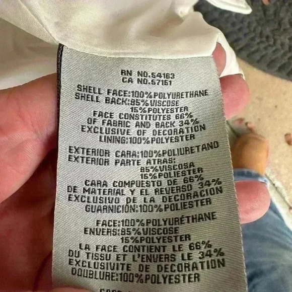 Levi's Women's White Floral Embroidered Jacket - Picture 7 of 15